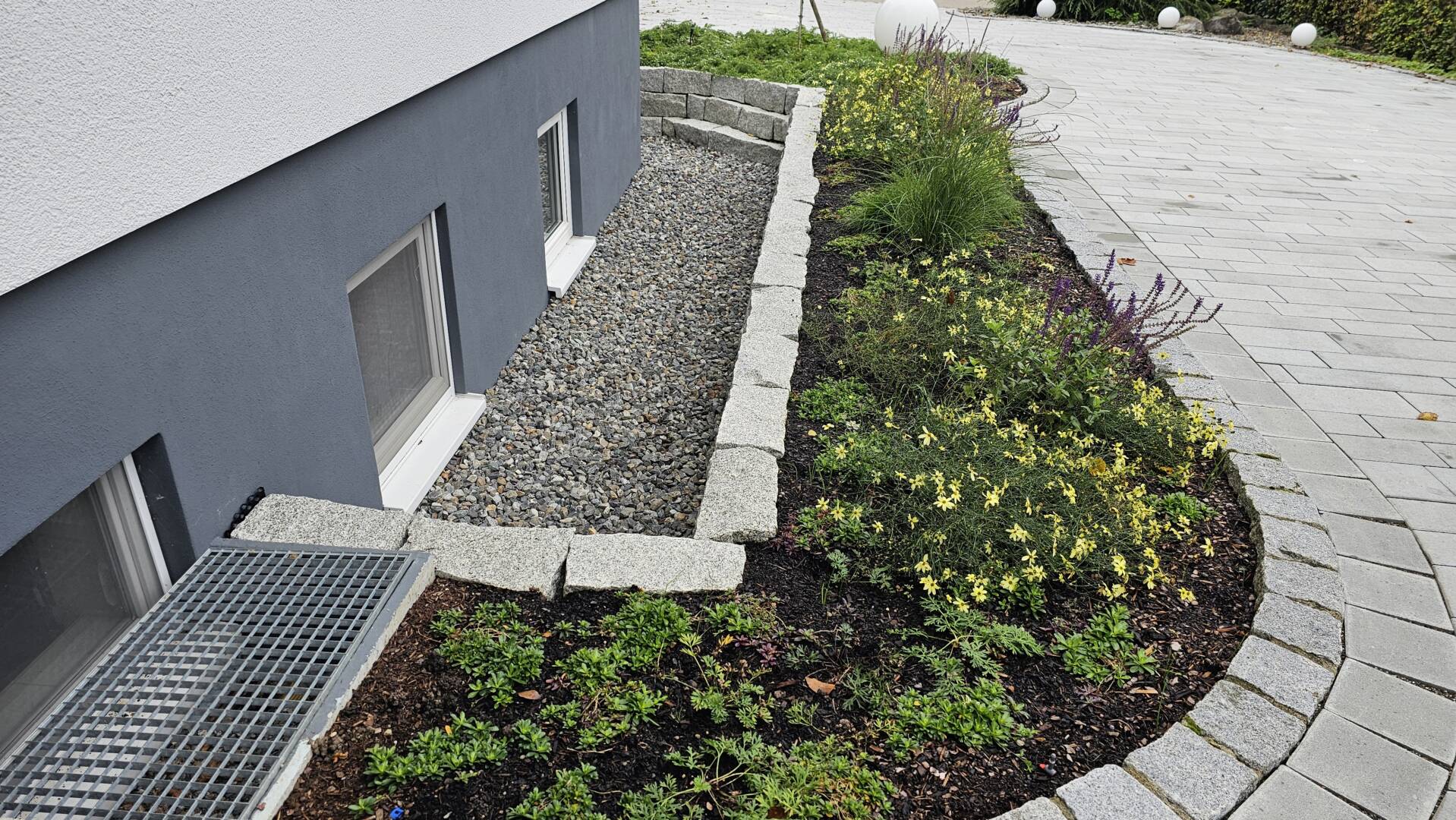 Natursteinmauer2